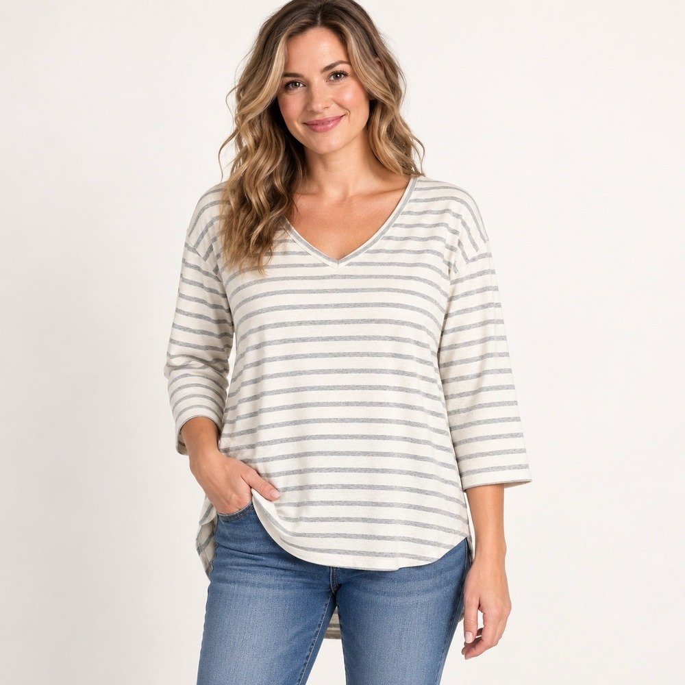 Matilda Jane Women M Gray White Striped V Neck Floral High Low Tunic Top